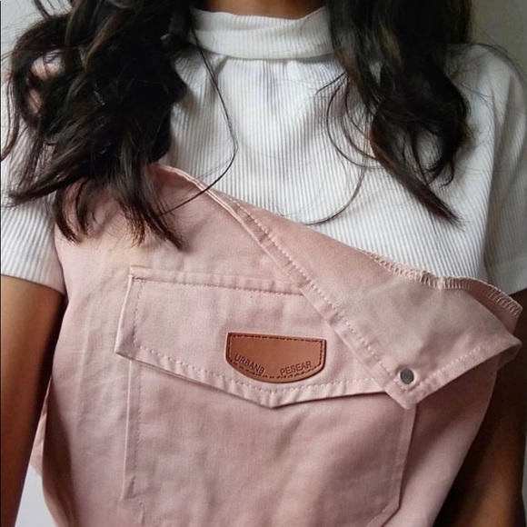 Hi! This is Pratiksha🤍🦋 Here to clear out pre-loved pieces from my wardrobe! - Picture 8 of 8